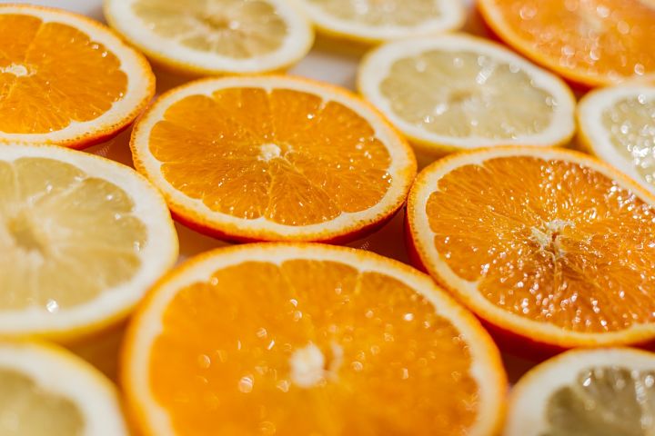 Citrusy obsahují plno vitamínu C, pro domácí peeling ideální!