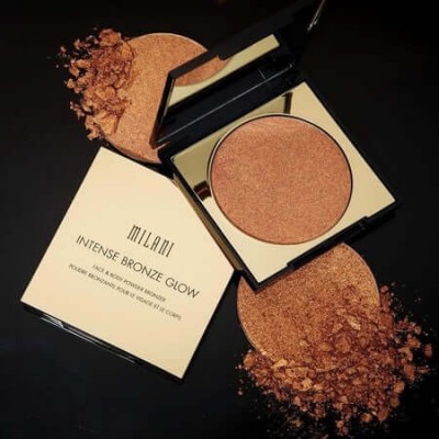 Milani Kompaktný bronzér Intense Glow Melting Powder